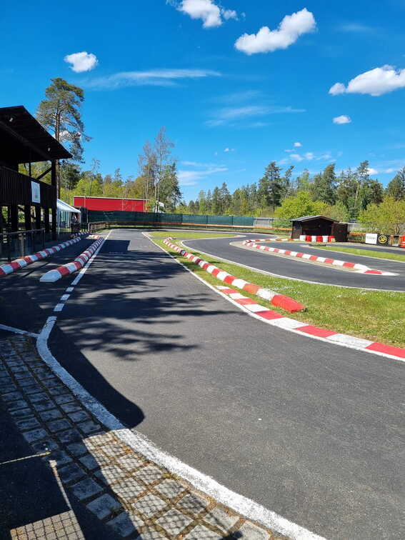 MACN Zollhausring blick Autobahn
